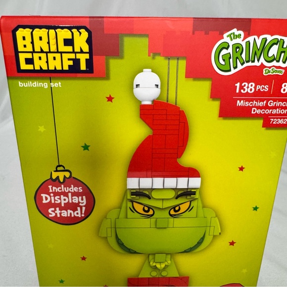 Brickcraft Grinch Brick Set - Picture 2 of 4